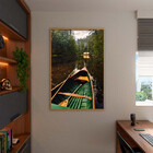 Quadro Decorativo Paisagem Canoa Em Riacho Verde Com Moldura