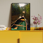 Quadro Decorativo Paisagem Canoa Em Riacho Verde Com Moldura