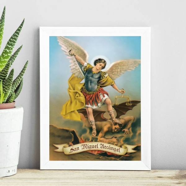 Quadro Decorativo São Miguel 45x34cm - Com Vidro Moldura:made