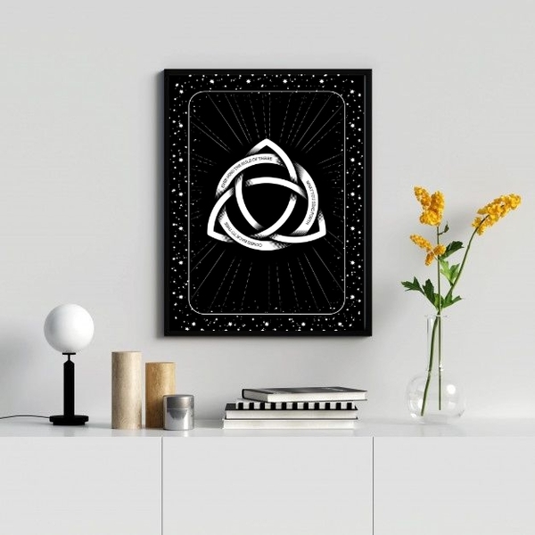 Quadro Decorativo Triquetra 45x34cm - Com Vidro Moldura:madei