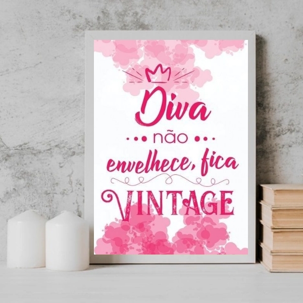 Quadro Diva Não Envelhece Fica Vintage 24x18cm Moldura:madeir