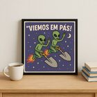 Quadro Divertido Extraterrestres - 33x33cm - Com Vidro  Moldu