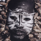 Quadro Étnico Homem Cinza com Vidro 100x70cm Arte Própria