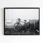 Quadro Fotografia Bicicleta Estacionada 24x18cm - Com Vidro M