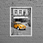 Quadro Fotografia Cidade Com Carro Amarelo 33x24cm - Com Vidr