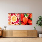 Quadro Frutas Vermelho com Vidro 50x50cm Arte Própria