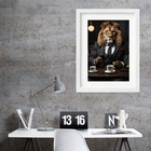 Quadro Leão Tomando Café - 60x48cm Moldura Branca