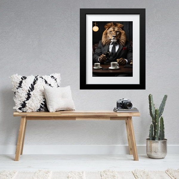 Quadro Leão Tomando Café - 60x48cm Moldura Preta