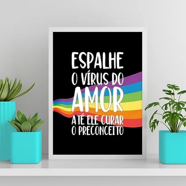 Quadro Lgbt Espalhe O Vírus Do Amor 45x34cm Moldura:madeira P