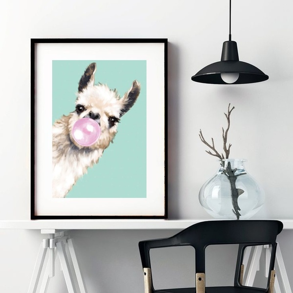 Quadro Lhama Bola Chiclete - 60x48cm Moldura:madeira Preta