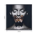Quadro Mulher Borboleta Preto com Vidro 120x120cm Arte Própria