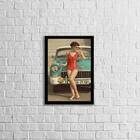 Quadro Mulher Com Carro Dos Anos 50 33x24cm - Com Vidro Moldu