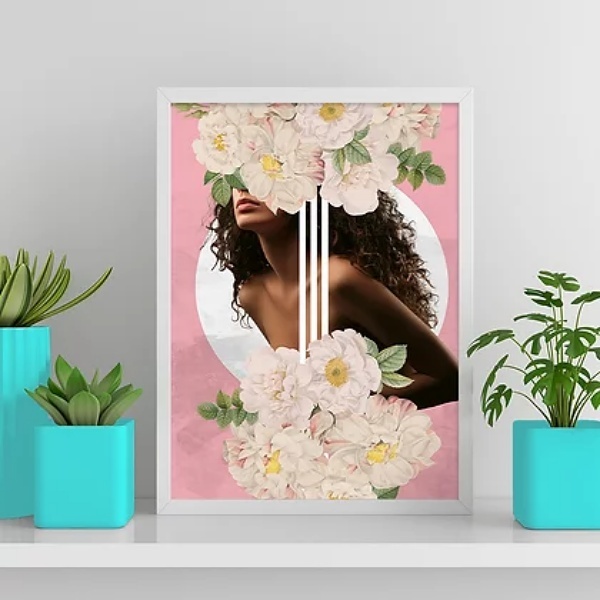 Quadro Mulher Morena Flores Rosa 45x34cm Moldura:madeira Bran