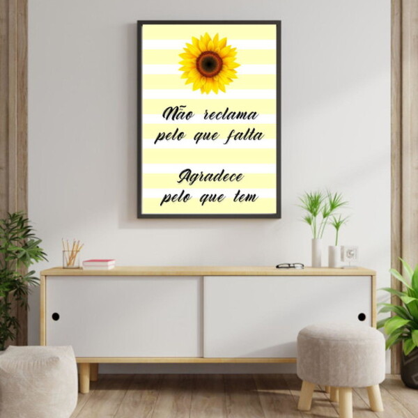 Quadro Não Reclama Pelo Que Falta - Flor 60x40cm Moldura:made