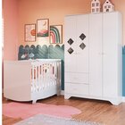 Quarto De Bebê Berço Americano E Guarda Roupa Com Janelas Los