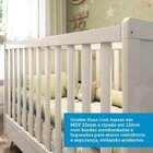 Quarto De Bebê Com Berço Mini Cama Estante 4 Prateleiras E Tr