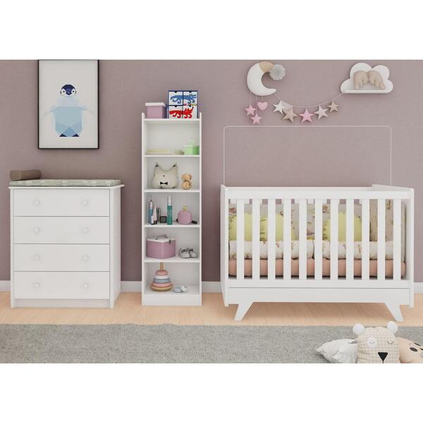 Quarto De Bebê Com Berço Retrô, Cômoda E Prateleira Branco
