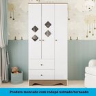 Quarto De Bebê Guarda Roupa Com Janelas Losango E Berço Ameri