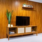 Rack Madeira Maciça 2 Portas Amêndoa