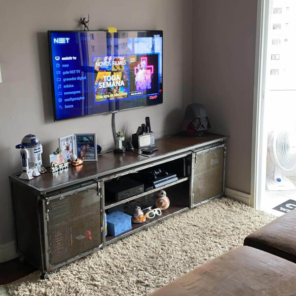 Rack Para Tv Staten Island - Estilo Industrial Em Ferro - 150