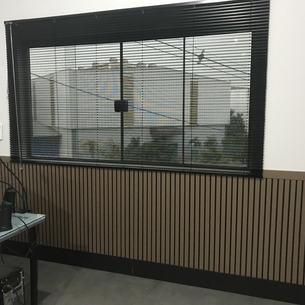 Ripado Fendi Sépia Com Preto 1,30m² Santa Rita Reveste