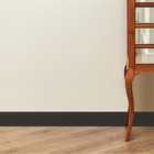 Rodapé Cola Plástico Liso Preto 7x240cm Montblanc Collection Moldurama