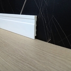 Rodapé De Poliestireno 7cm Branco Frisado - 2,4 Metros