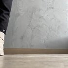 Rodapé De Poliestireno 7cmx15mm Liso Wood 2,4metro Linear - C