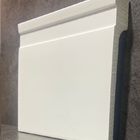 Rodapé De Sobrepor Poliestireno 12cm de Altura Frisado - Form