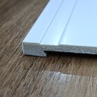 Rodape Poliestireno Slim Frisado 7cm Branco  2 Metros