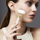 Rolo Massageador Facial Pedra Quartzo Anti Estresse E Anti Ru