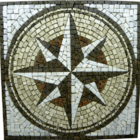 Rosa Dos Ventos Em Mosaico Com Detalhes Em Granito Vermelho -