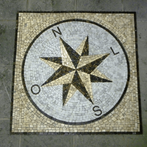 Rosa Dos Ventos Em Mosaico Com Letras Miolo Orientável - 100cm