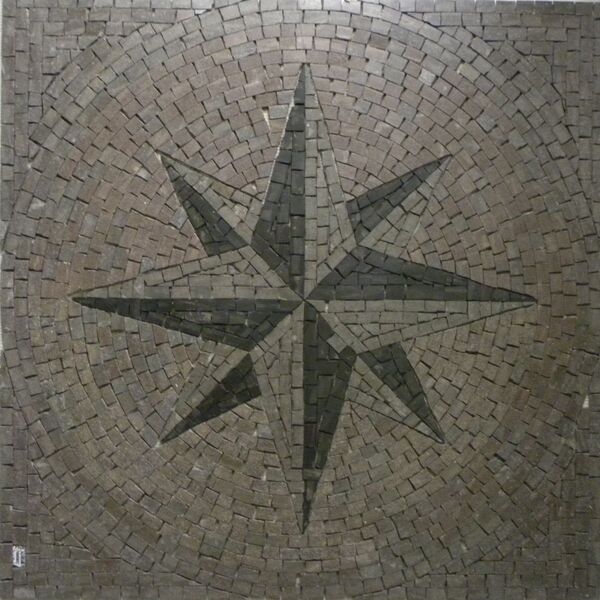 Rosa Dos Ventos Em Mosaico De Tons De Basalto - 60cm