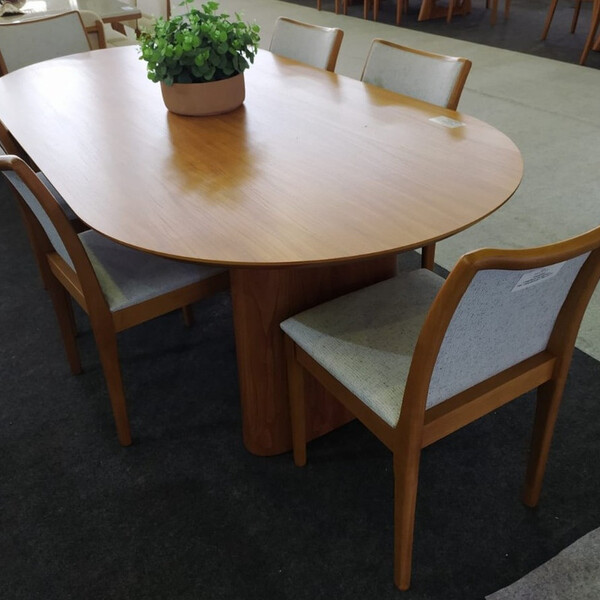 Sala De Jantar Tampo Oval 6 Cadeiras Itália Requinte Salas