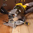 Serra Meia Esquadria Profissional 1500w Stanley