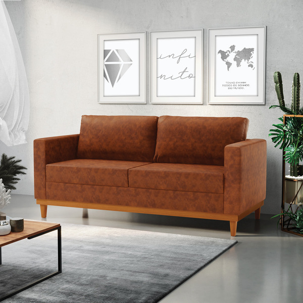 Sofá 03 Lugares Juliette Sintético Pu Base Madeira Castanho D