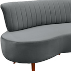 Sofá 2 Lugares Living 135cm Pé Palito Maraú Suede Chumbo K01