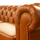 Sofá Chester Duo De Couro 3 Lugares Conhaque Com Brilho - Mem