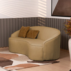 Sofá Curvo Montserrat 180cm 03 Lugares Bouclé Camel - Nexta C