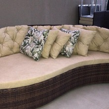 Sofá Em Fibra Sintética Peixe - Tecido Duna Deserto