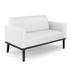 Sofá Namoradeira Base De Madeira Fixa Preto Marisa Corino Bra