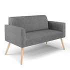 Sofá Namoradeira Com 2 Poltronas Pés Palito Natural Marisa Li