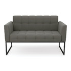 Sofá Namoradeira Elisa Suede Base Metálica Industrial Preto D