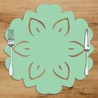 Sousplat Em Mdf Vazado Flor Com Estampa Verde 35x35cm