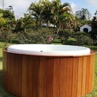 Spa Redonda Flora - Ouro Fino - Top Line