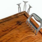 Tábua Churrasqueiro Rust Garfo Tridente Garra Urso