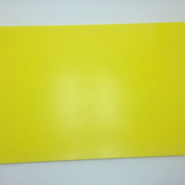 Tabua De Corte Lisa Em Polietileno - Amarela - 33 X 25