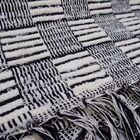 Tapete Cru E Preto Felpudo Quadriculado 0.50x0.80