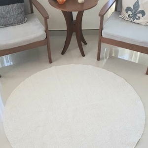 tapete de algodao redondo para sala e quarto tamanho 1 50m x 1 50m cor cru pelo baixo